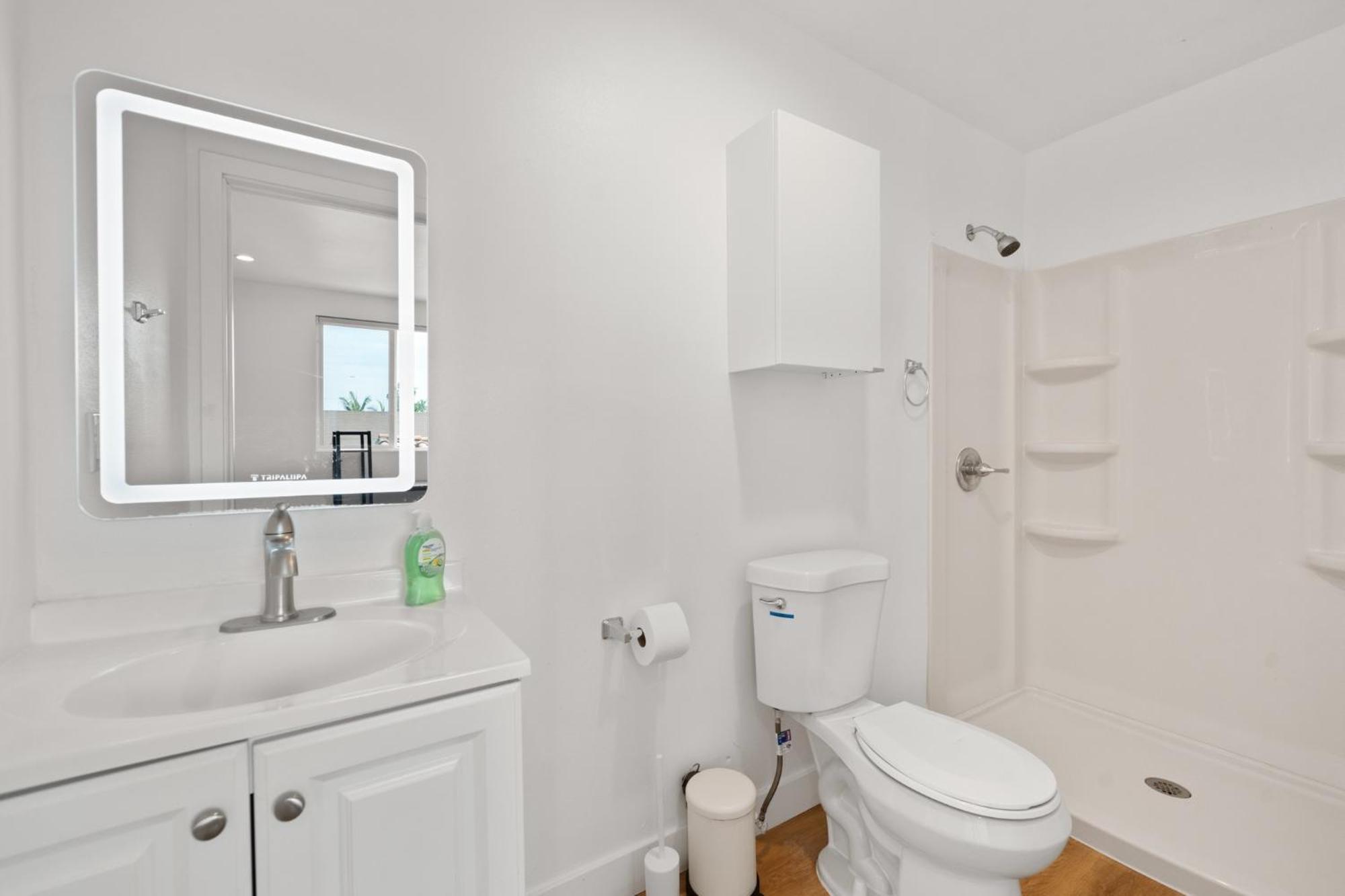 Spacious 1-Bd Hideaway Close To Usc Room With Share Livingroom Los Ángeles Exterior foto